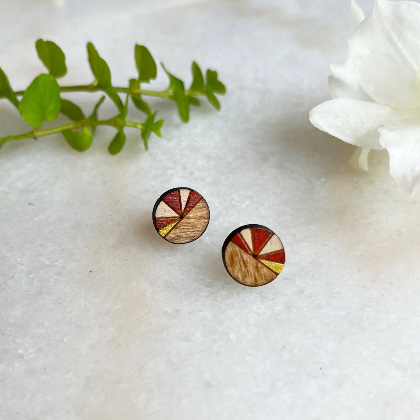 Circle Sun Ray- Rust Red
