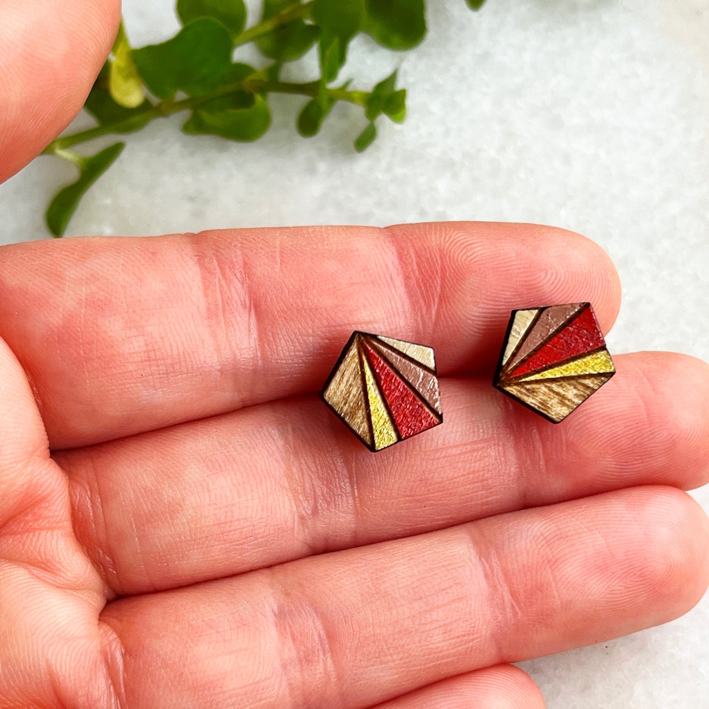 Geometric Sun Ray- Red Multi