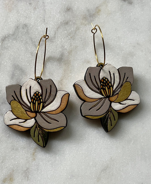 Magnolia hoops