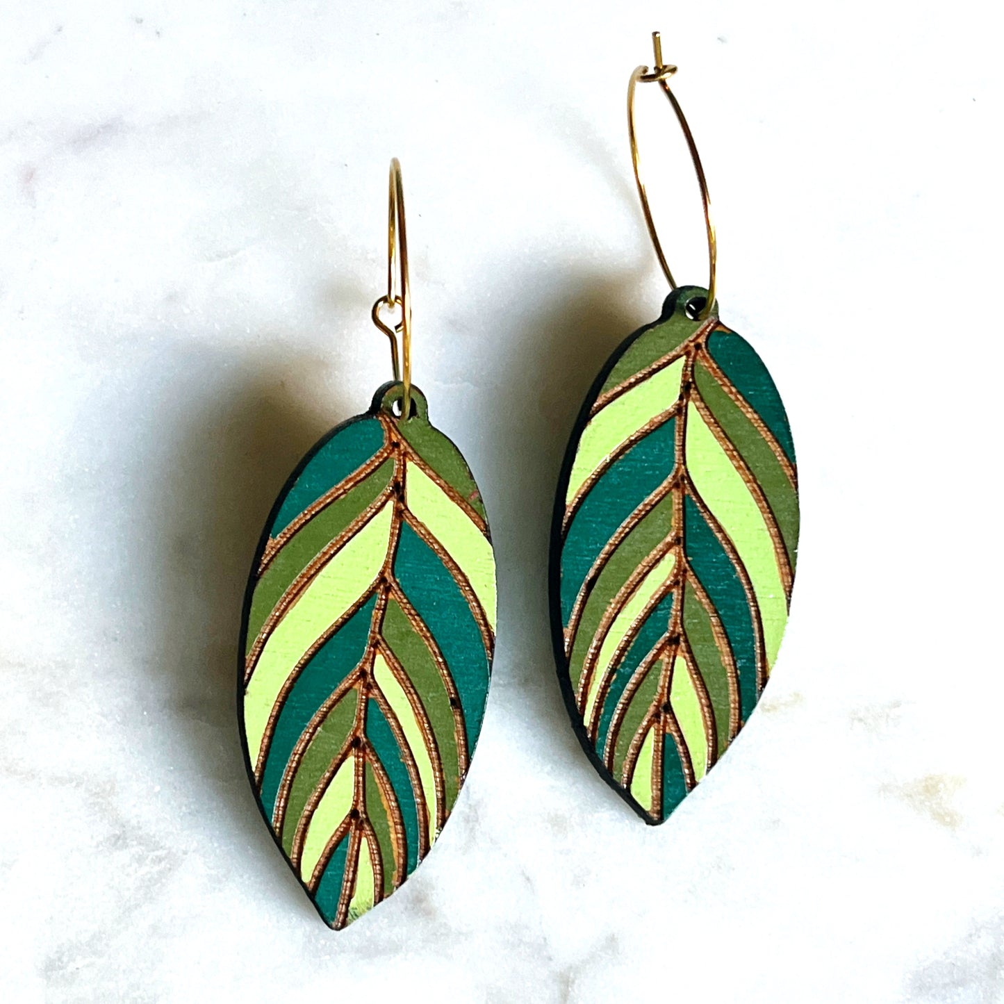 Variegated Leaf- Green multi